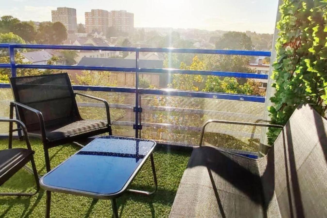 T4 Massy Tgv By Beds4Wanderlust - 80M2 Avec Terrasse Et Bureau - Proche Coulee Verte - Ideal Pro Ou Famille Ngoại thất bức ảnh
